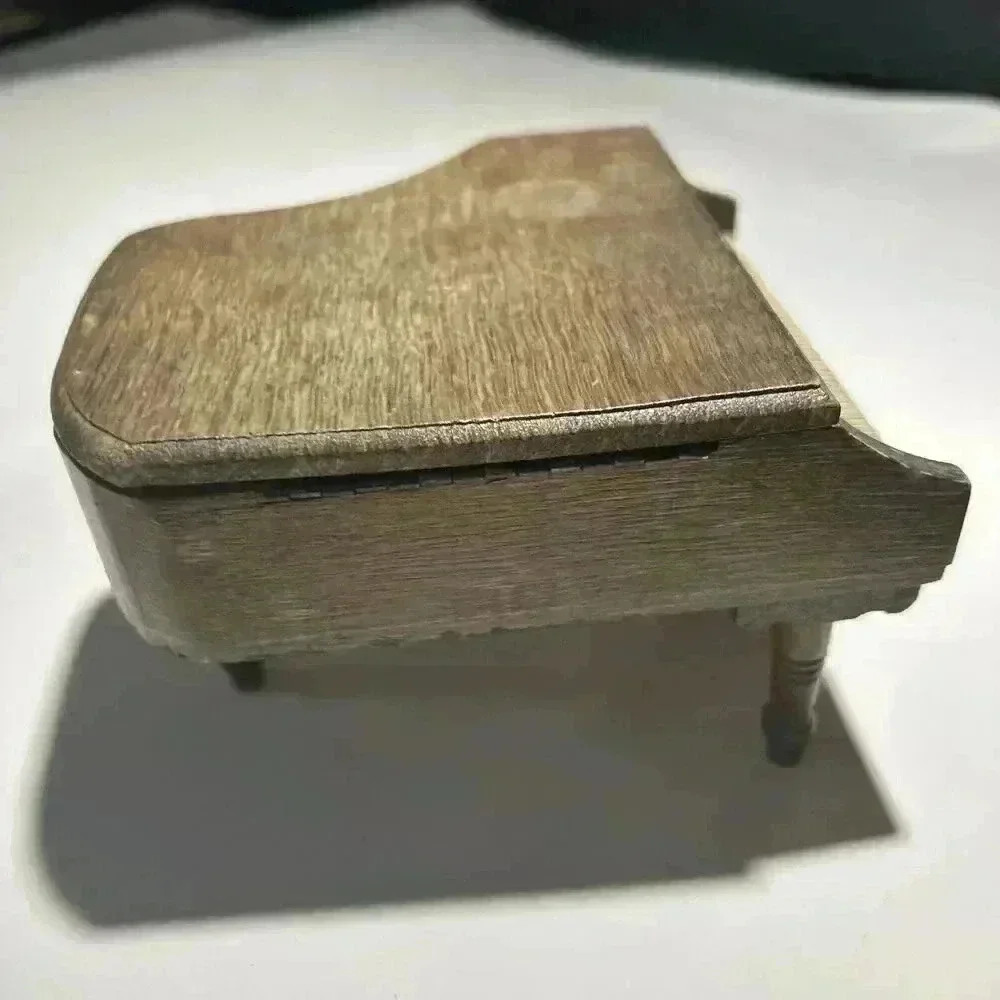 Vintage Wooden Grand Piano Music Box - Picture 9 of 12